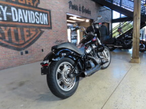2023 Harley-Davidson® Softail® Standard FXST thumb 0