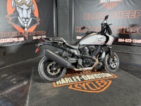 2026 Harley-Davidson® Pan America® 1250 ST RA1250ST thumb 2