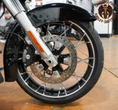 FLHXS 2022 Street Glide® Special thumb 1