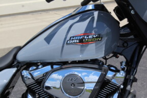 FLHX 2026 Street Glide® Solo thumb 1