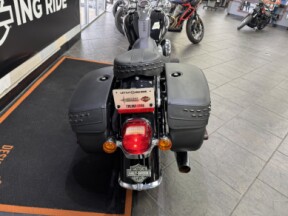 2020 Harley-Davidson® Heritage Classic 107 Vivid Black thumb 0