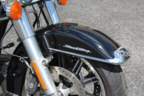 FLHR 2018 Road King<sup>®</sup> thumb 2