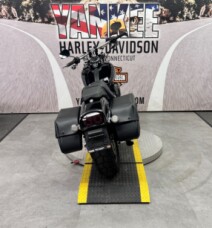 2016 FXDF Fat Bob® thumb 2