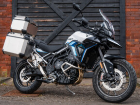 2026 Triumph Tiger 900 Alpine Edition  thumb 2