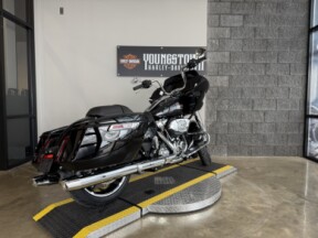 2026 Harley-Davidson® Road Glide® FLTRX thumb 2