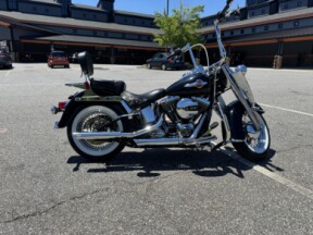 2016 Harley-Davidson® Heritage Softail® Classic Black thumb 0