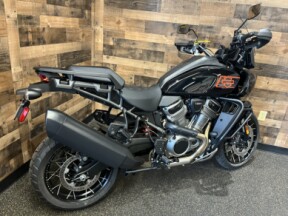 2026 Harley-Davidson® Pan America® 1250 Special Vivid Black Black Laced Wheels RA1250S thumb 2