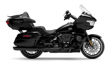 2026 Harley-Davidson® Road Glide Limited Vivid Black Black Trim