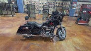 Harley-Davidson® Electra Glide® Standard 2019 FLHT BLACK
