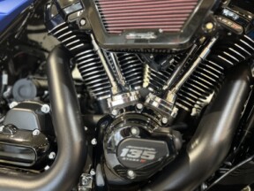 FLTRX 2026 Road Glide® thumb 2