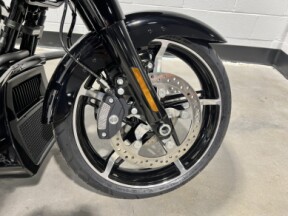 2026 Harley-Davidson® Road Glide® Vivid Black Black Trim  FLTRX thumb 2