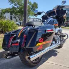 FLTRX 2024 Road Glide® thumb 1
