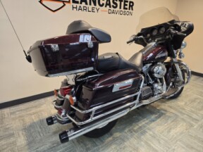 2007 Harley-Davidson® Electra Glide® Classic Black Cherry FLHTC thumb 3