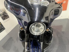 FLHXSE 2016 CVO™ Street Glide® thumb 1