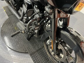 2020 Harley-Davidson® Street Glide® Special thumb 1