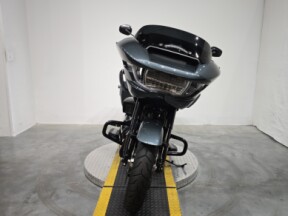FLTRX 2025 Road Glide™ thumb 3