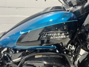 2026 Harley-Davidson® Road Glide® Teal Thunder / Vivid Black Black Trim  FLTRX thumb 3