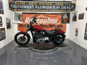 2026 Harley-Davidson® Street Bob® thumb 3