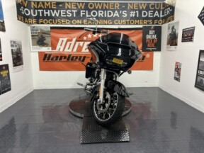 2023 Harley-Davidson® Road Glide® Special thumb 2