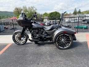 2023 Harley-Davidson® Road Glide® 3 FLTRT thumb 0