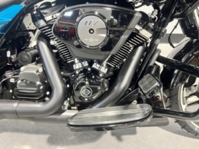 2026 Harley-Davidson® Road Glide® Teal Thunder / Vivid Black Black Trim  FLTRX thumb 0