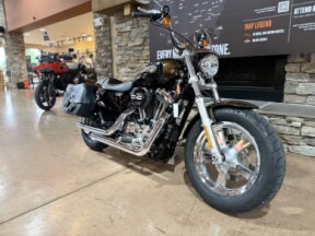 2013 XL1200C - 1200 CUSTOM - ANNIVERSARY thumb 1