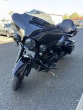 Street Glide stage 1+2 Tour pack £10k of extras thumb 0
