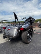 2023 Harley-Davidson® Road Glide® 3 FLTRT thumb 2