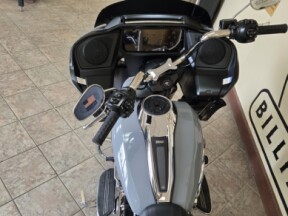 2026 Harley-Davidson® Road Glide® Dark Billiard Gray Chrome Trim thumb 0
