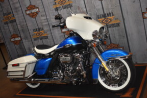 FLH 2021 Electra Glide® Revival™ thumb 3