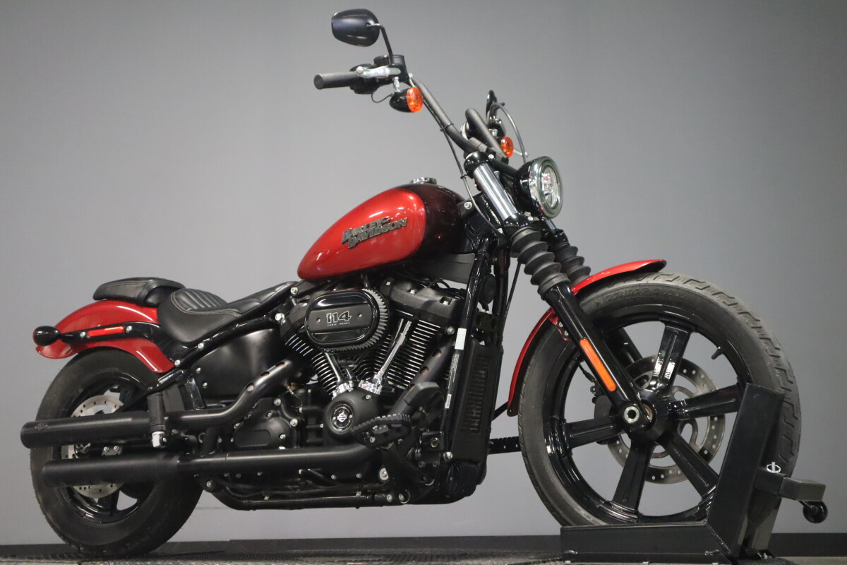 2024 Harley-Davidson® Street Bob® 114 FXBBS, photo 2