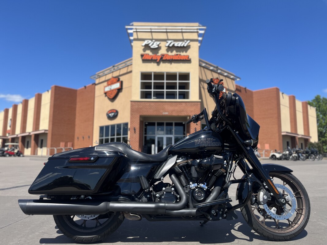 Street Glide® ST | Pig Trail Harley-Davidson®