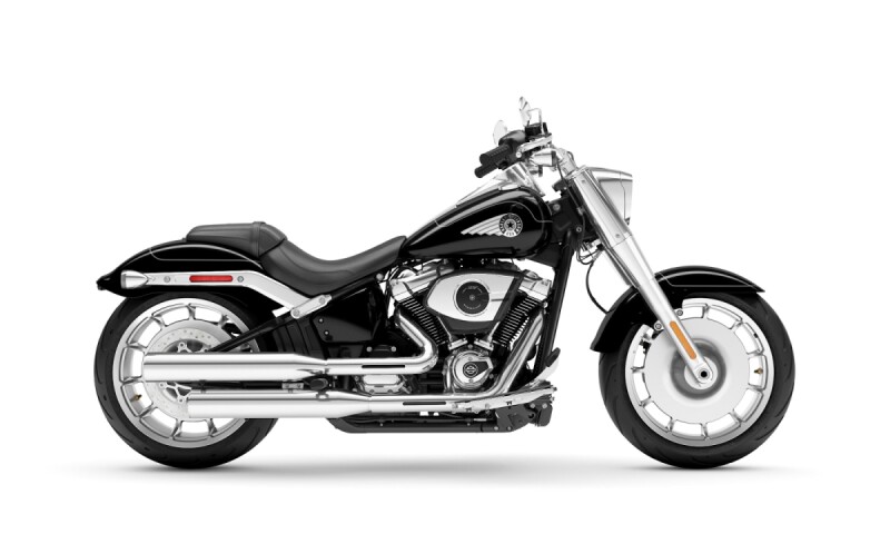 2026 Harley-Davidson® Fat Boy™ Vivid Black Chrome Trim