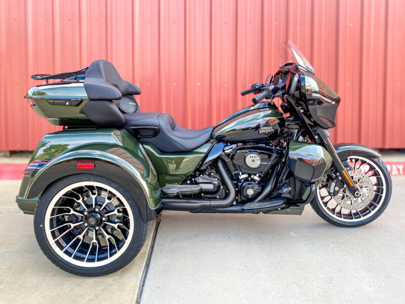 2026 Harley-Davidson® Street Glide 3 Limited FLHLT