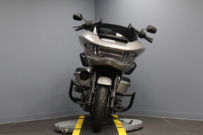 2023 Harley-Davidson® CVO™ Road Glide® FLTRXSE thumb 2