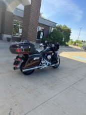 FLHTK 2011 Electra Glide® Ultra Limited thumb 2