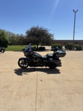 Harley-Davidson® Street Glide® Ultra 2025 FLHXU thumb 0