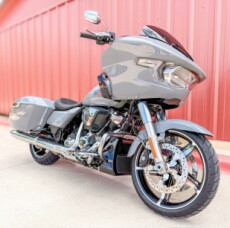 2026 Harley-Davidson® Road Glide® FLTRX thumb 2