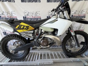 2018 Husqvarna TE 250 thumb 1