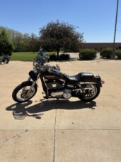 FXDC 2011 Super Glide® Custom thumb 0
