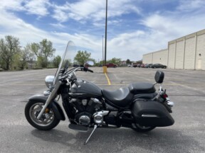 2012 Yamaha V Star 1300 Tourer  thumb 0