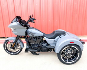 2026 Harley-Davidson® Road Glide 3 FLTRT thumb 3