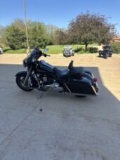 FLHX 2009 Street Glide® thumb 1