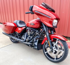 2025 Harley-Davidson® Street Glide® Whiskey Firestorm - Black Finish thumb 2