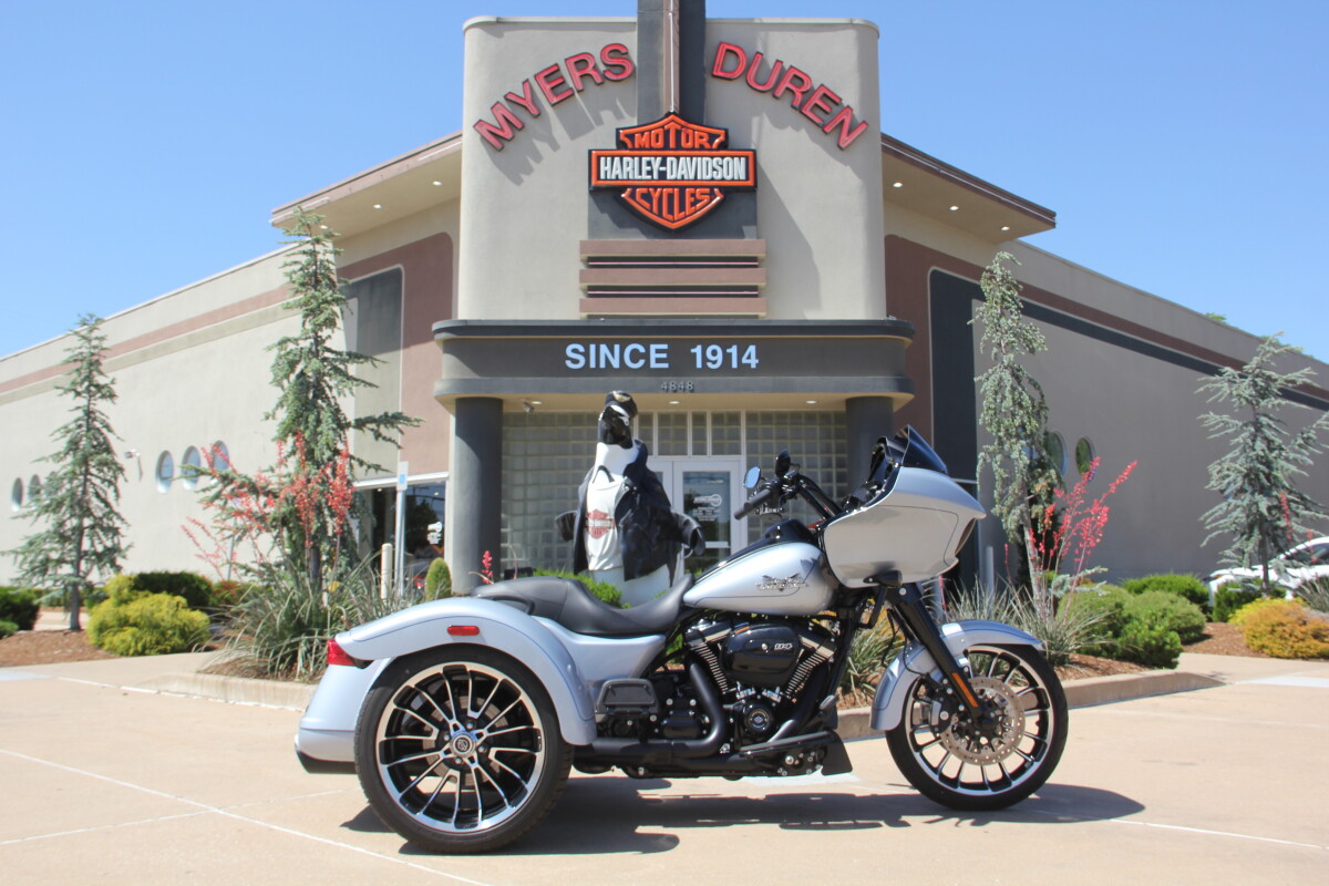 2026 Harley-Davidson® Street Glide 3 Limited | New Motorcycles For