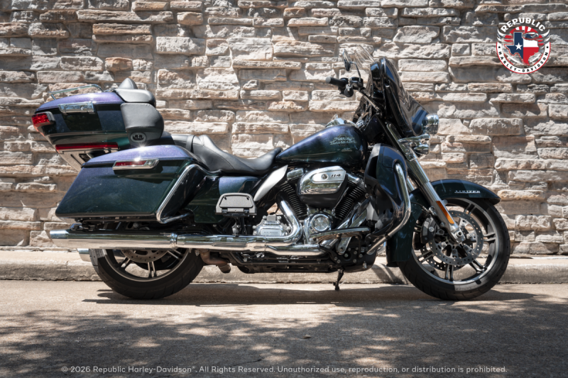 2021 Harley-Davidson® Ultra Limited FLHTK