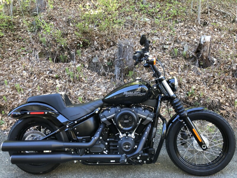 2020 Harley-Davidson® Street Bob® Vivid Black