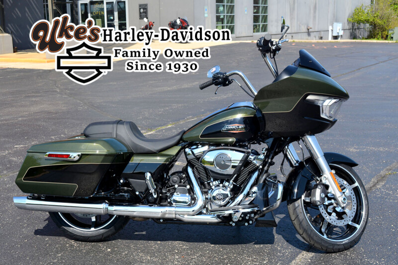 2026 Harley-Davidson® Road Glide® Olive Steel Metallic / Vivid Black Chrome Trim