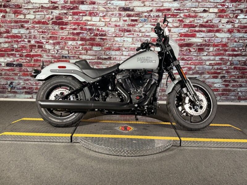 FXLRS 2025 Low Rider™ S