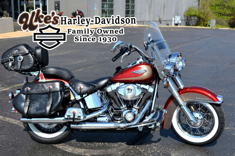 2009 Harley-Davidson® Heritage Softail® Classic Red Hot and Gold